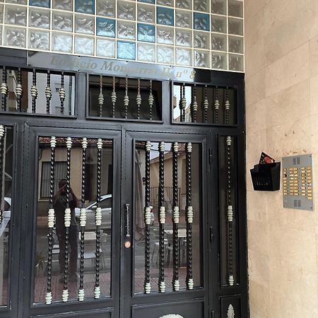Apartment 1 Minute Walking From Playa Del Cura Torrevieja Esterno foto