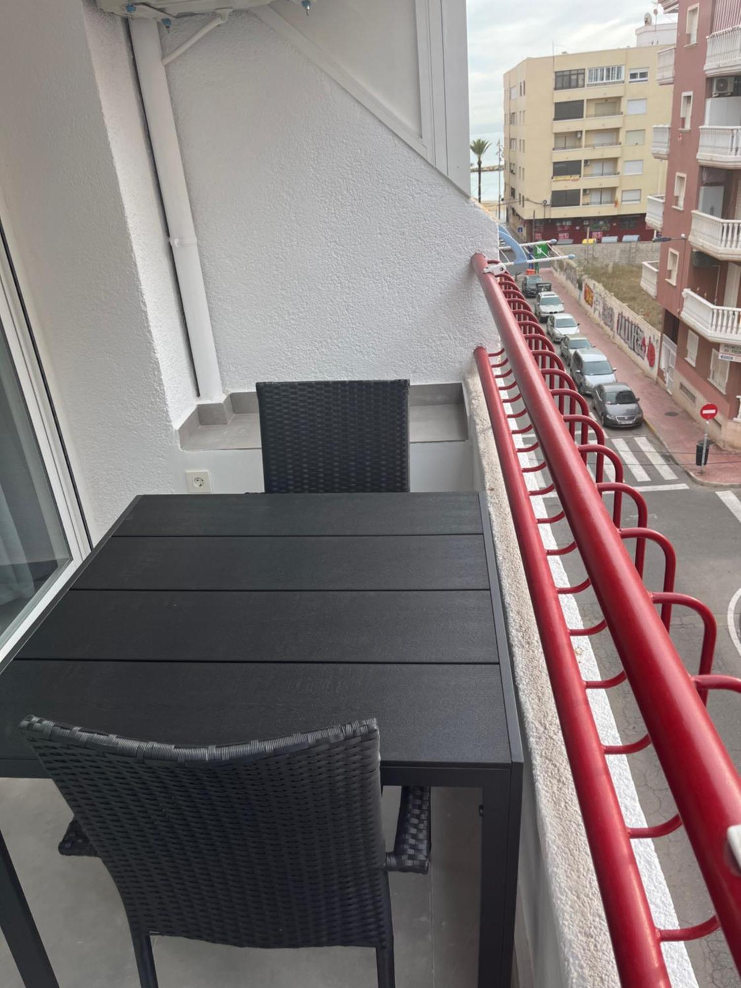 Apartment 1 Minute Walking From Playa Del Cura Torrevieja Esterno foto